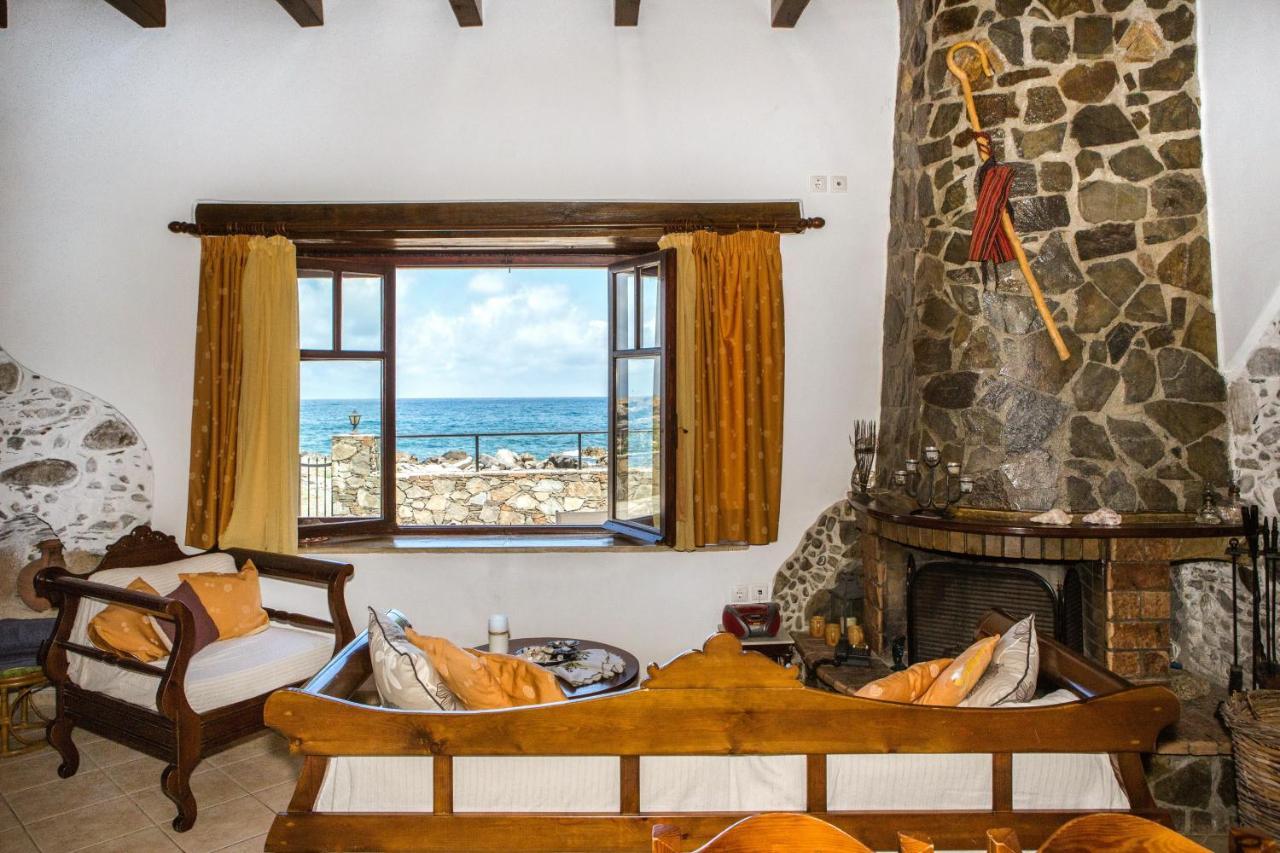 Pericles Beach Villa Kissamos Exterior photo