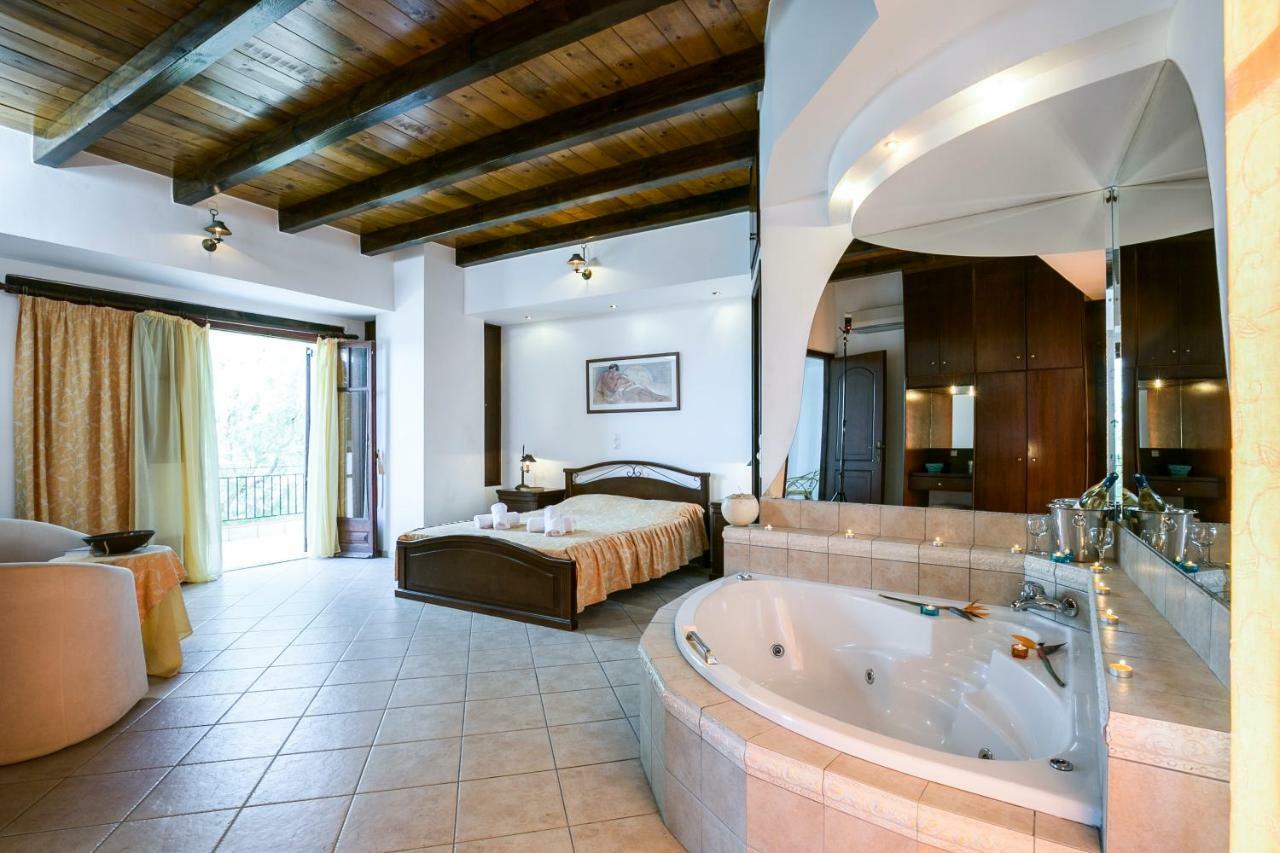 Pericles Beach Villa Kissamos Exterior photo