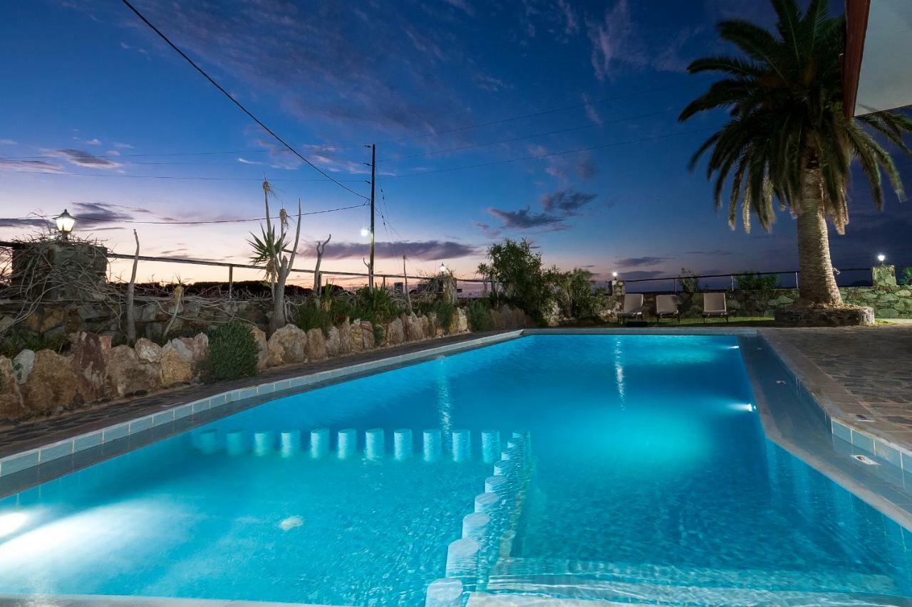 Pericles Beach Villa Kissamos Exterior photo
