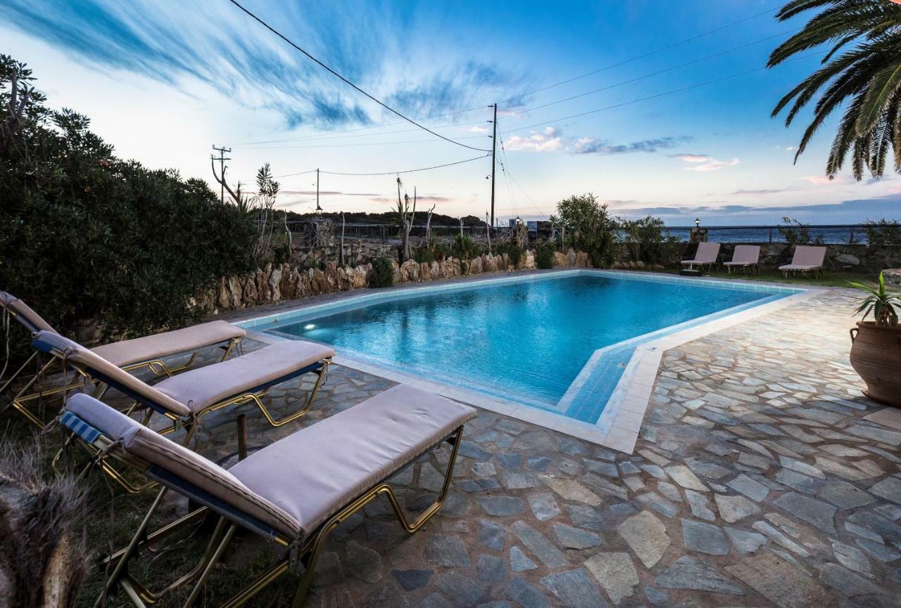 Pericles Beach Villa Kissamos Exterior photo
